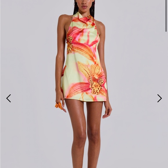 Brand new Jaded London Lucia Backless Mini Dress With Flower Detail - Picture 3 of 9